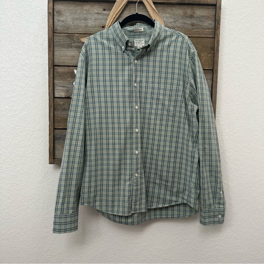 J. Crew Blue‎ and Green Plaid Button Down Shirt slim untucked fit men’s Large
